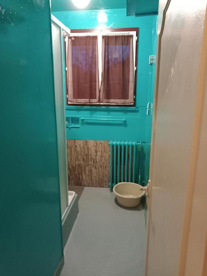 Maison Complete Montluçon Eksteriør billede