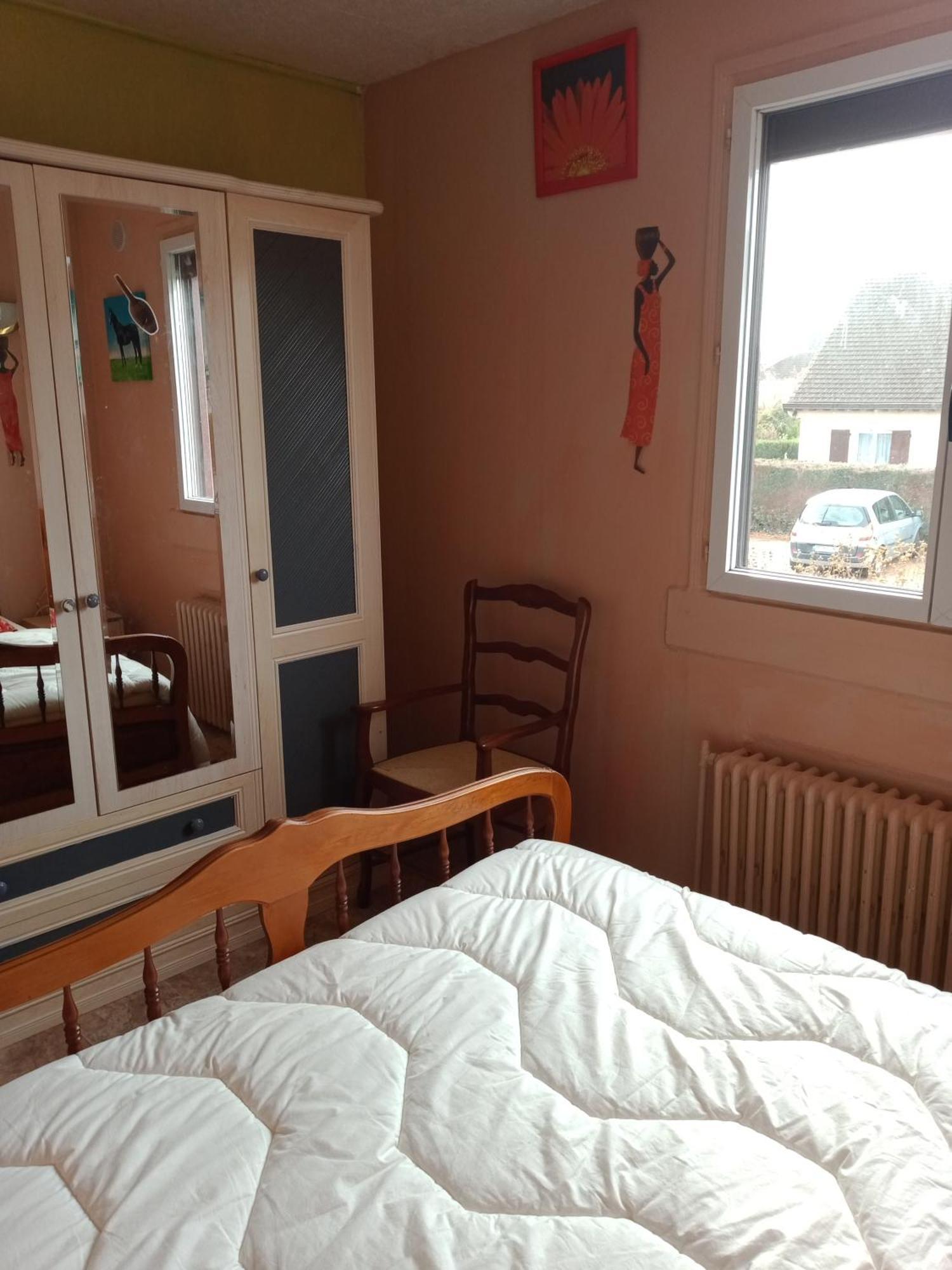 Maison Complete Montluçon Eksteriør billede